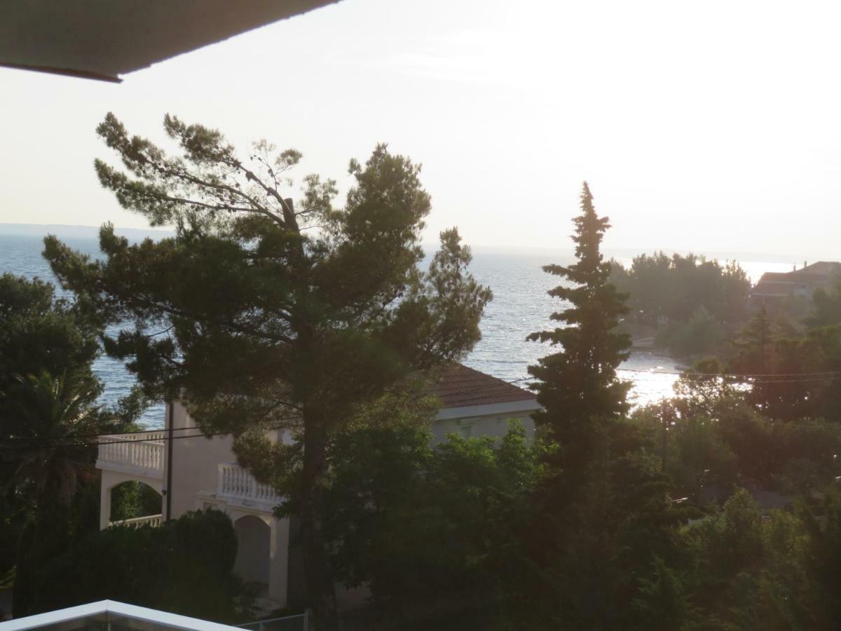 Vila Velvet Hotel Starigrad Paklenica Exterior photo